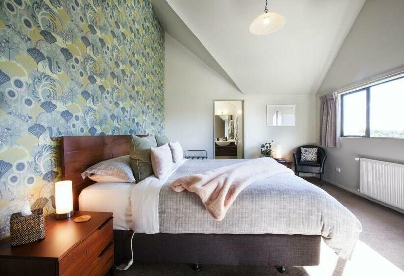 스탠다드 룸 킹사이즈 침대, Manuka Lodge B&b