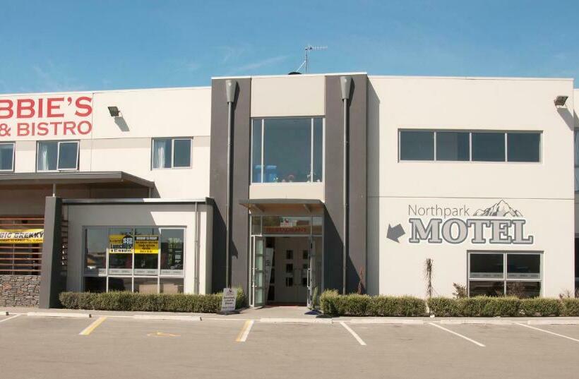 استودیوی استاندارد, Northpark Motel
