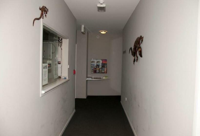 Standard Studio, Northpark Motel