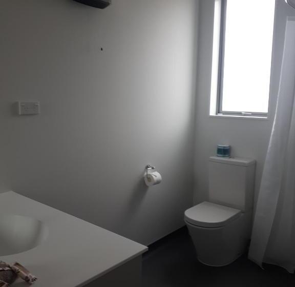 Superior Rum, Northpark Motel