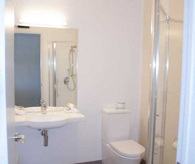 Familjestudio, Northpark Motel