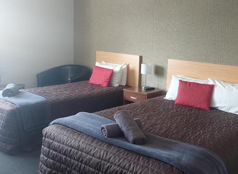 استودیوی استاندارد, Northpark Motel