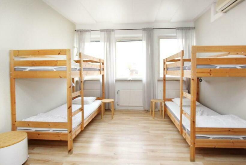 标准四人间共用浴室, Rut & Ragnars Vandrarhem