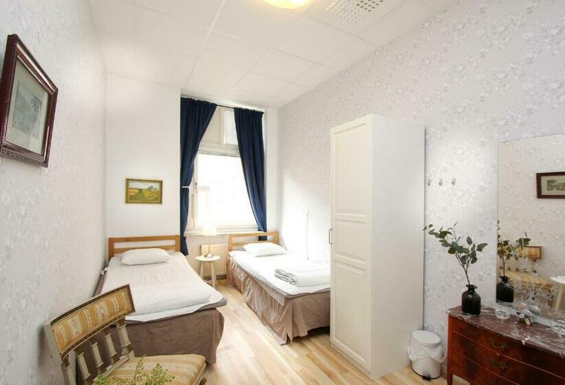 带共用浴室的标准房间, Rut & Ragnars Vandrarhem