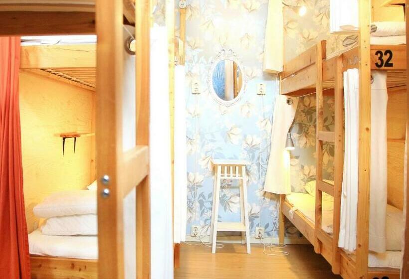 共用房间的床, Rut & Ragnars Vandrarhem