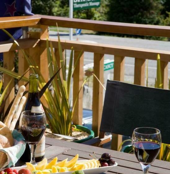 اتاق استاندارد با سرویس بهداشتی مشترک, Spa B&b