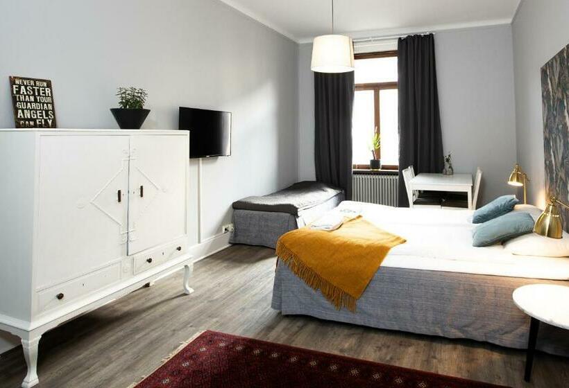 חדר משפחתי חדר אמבטיה משותף, Systrar & Bonor Bed And Breakfast