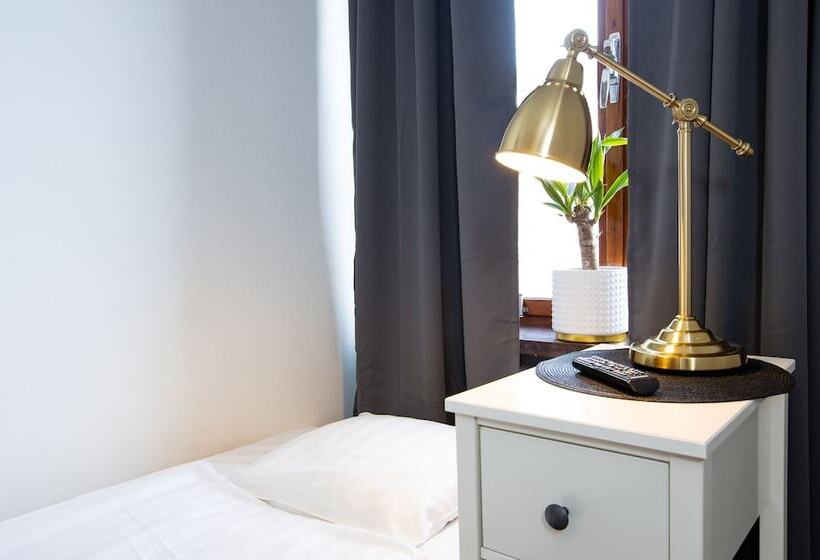 חדר סטנדרד יחיד חדר אמבטיה משותף, Systrar & Bonor Bed And Breakfast