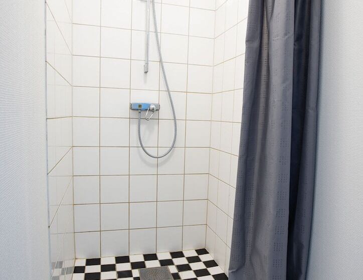 חדר סטנדרט חדר אמבטיה משותף, Systrar & Bonor Bed And Breakfast