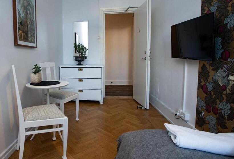 חדר סטנדרד יחיד חדר אמבטיה משותף, Systrar & Bonor Bed And Breakfast