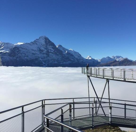 Bed in een Gedeelde Kamer, Berggasthaus First Only Accessible By Cable Car