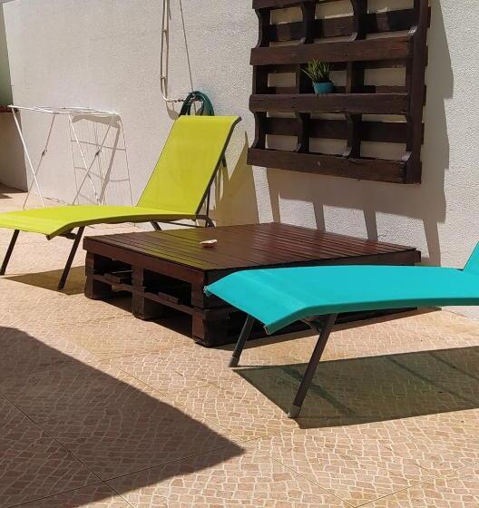 1间卧室的房子, Green House