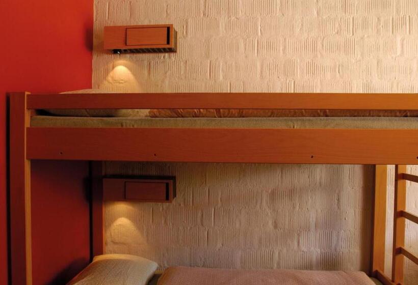 带共用浴室的标准房间, Baden Youth Hostel