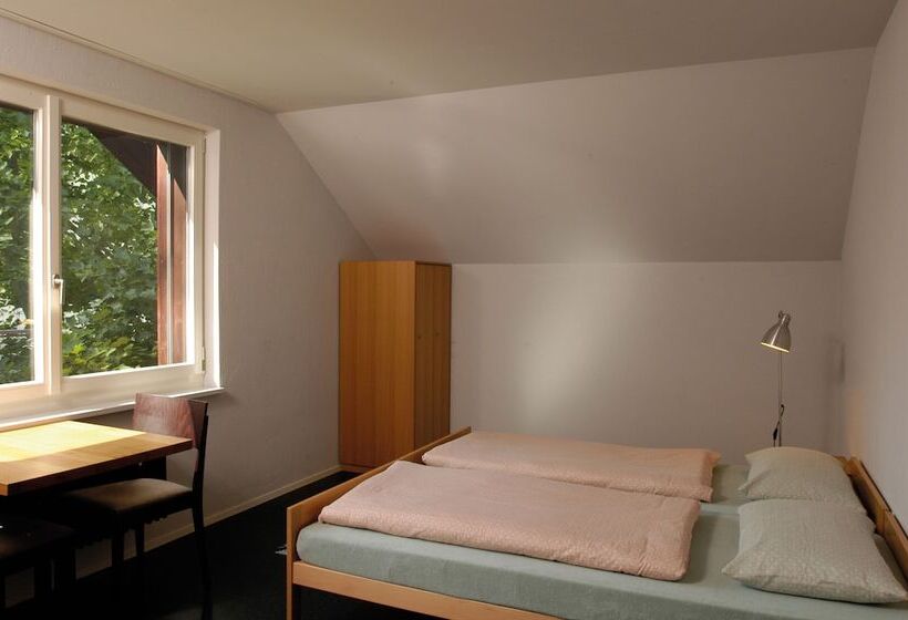 Номер Стандарт Совместная Ванная, Baden Youth Hostel