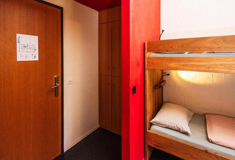 带共用浴室的标准房间, Baden Youth Hostel