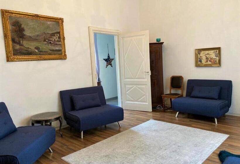 شقة غرفة نوم واحدة مزودة بشُرفة, Bed & Blessing / Casa Borgo