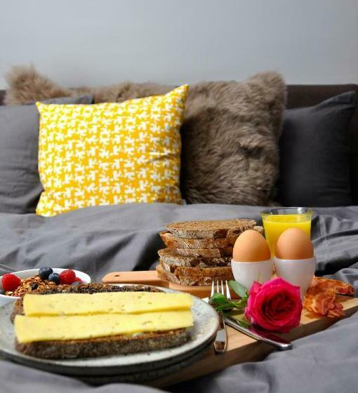 חדר דחוקס עם מיטת קינג, Betty Blue Bed & Breakfast