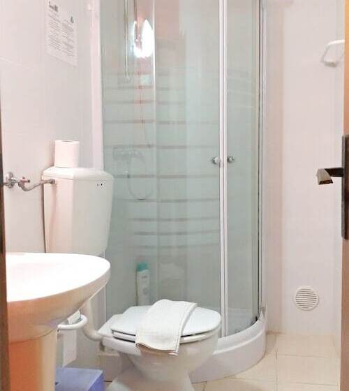 غرفة قياسية, E Nove Lounge Hostel Caffe