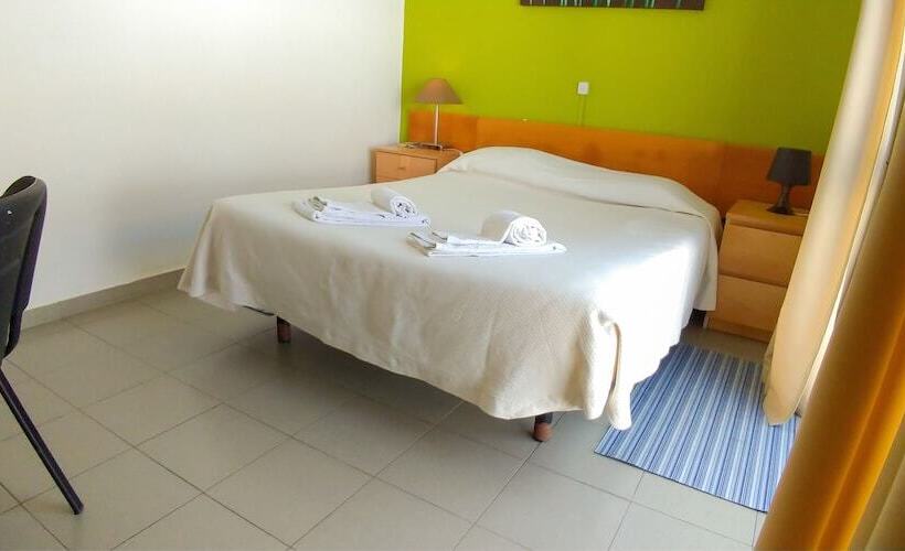 Номер Стандарт, E Nove Lounge Hostel Caffe