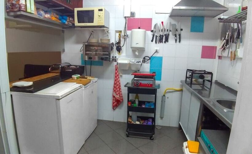 غرفة قياسية ثلاثية, E Nove Lounge Hostel Caffe