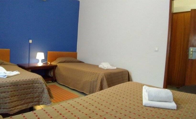 غرفة قياسية ثلاثية, E Nove Lounge Hostel Caffe