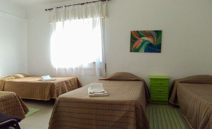 غرفة قياسية رباعية, E Nove Lounge Hostel Caffe