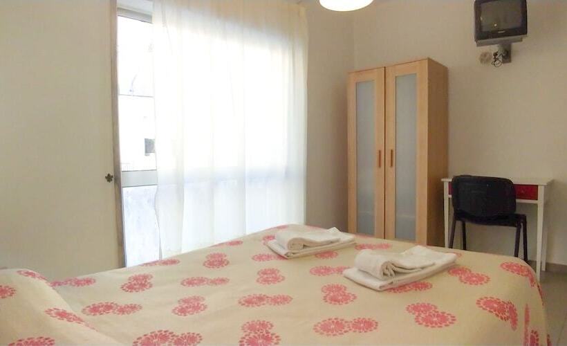 غرفة قياسية, E Nove Lounge Hostel Caffe