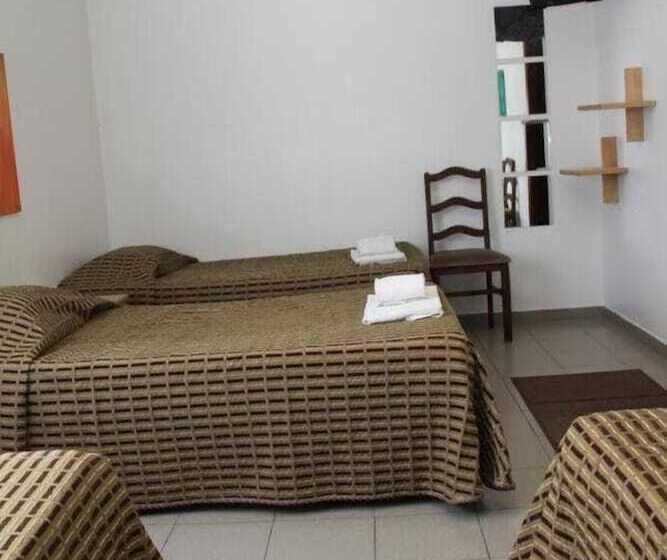 غرفة قياسية رباعية, E Nove Lounge Hostel Caffe