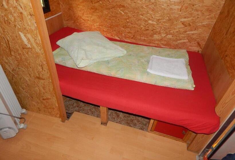 Дом 1 Спальня, Hostel Le Chandelier