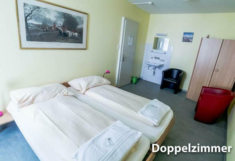 غرفة قياسية حمام مشترك, & Backpackers Zak Schaffhausen
