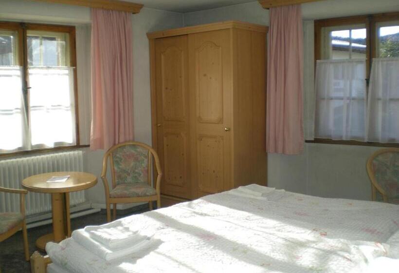 Номер Стандарт Совместная Ванная, Danis