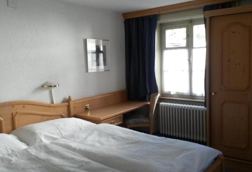 Номер Стандарт Совместная Ванная, Danis