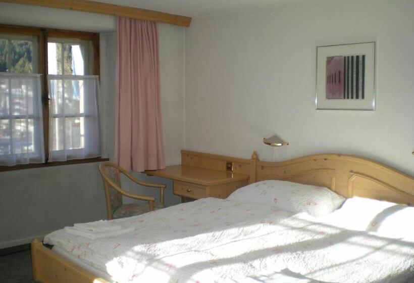 Номер Стандарт Совместная Ванная, Danis