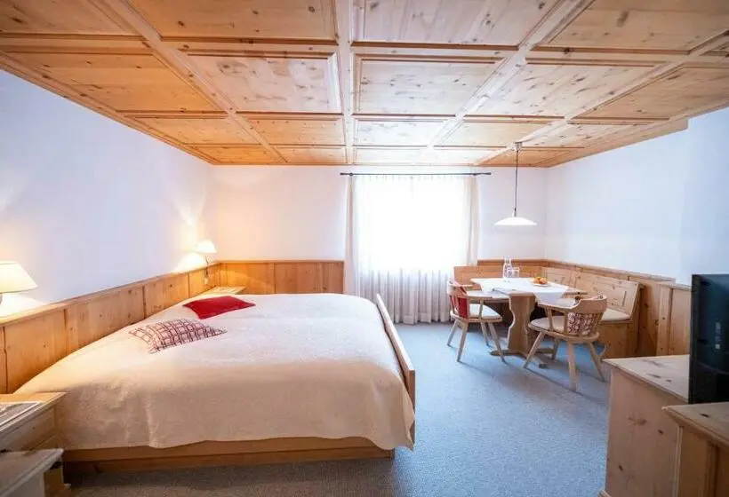 Comfort-huone, Engiadina