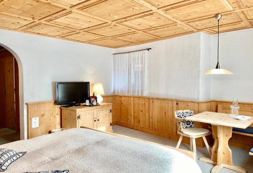 غرفة ديلوكس, Engiadina