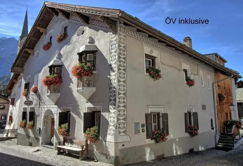 Standard-huone, Engiadina