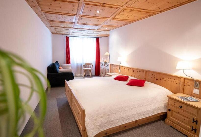 غرفة قياسية, Engiadina