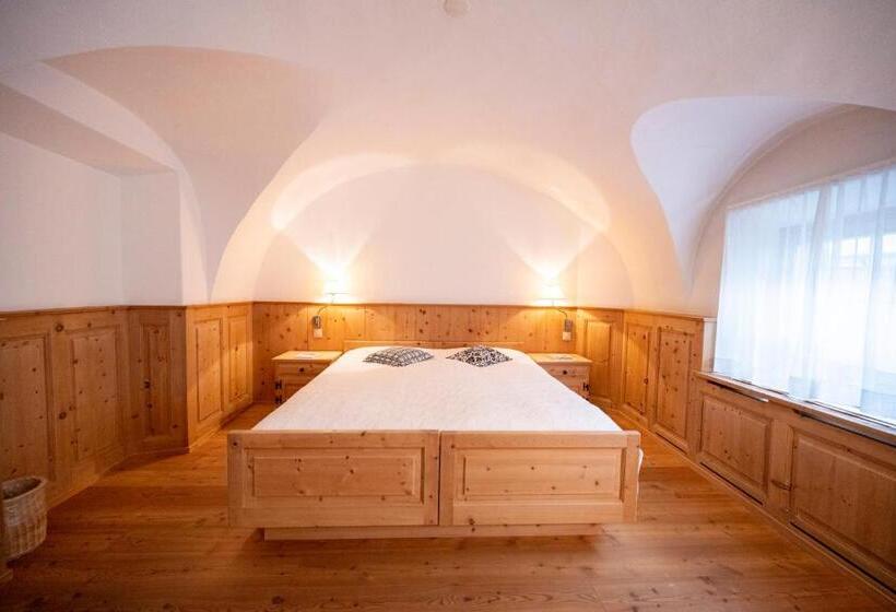 غرفة ديلوكس, Engiadina