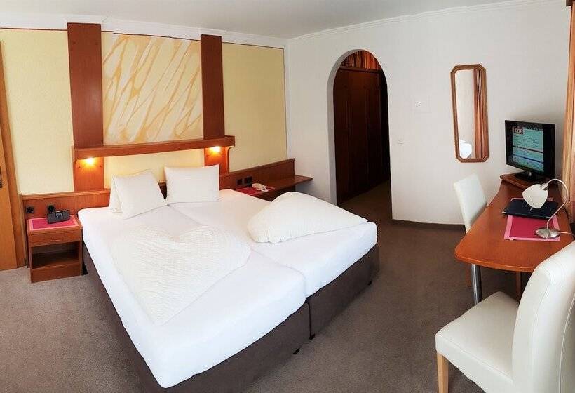 Standard Room with Views