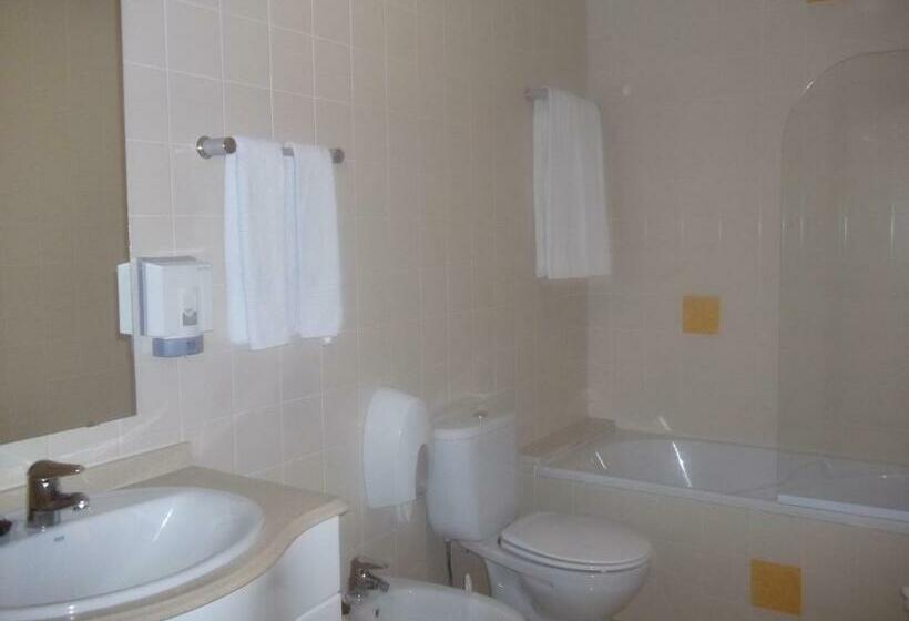 غرفة قياسية, Gameiro