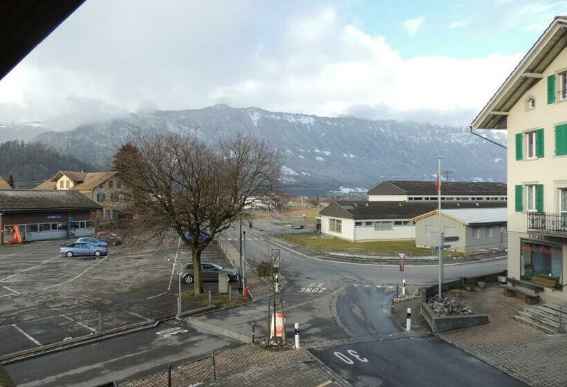 标准间带阳台, Gasthof Hirschen In Wilderswil