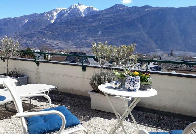 غرفة قياسية, Hôtel De Fully