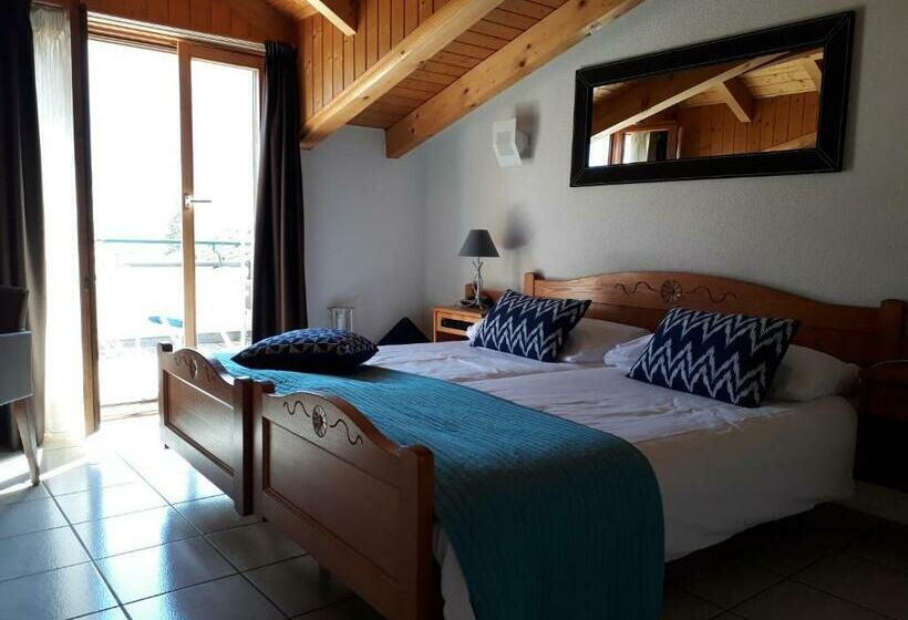 Номер Стандарт, Hôtel De Fully