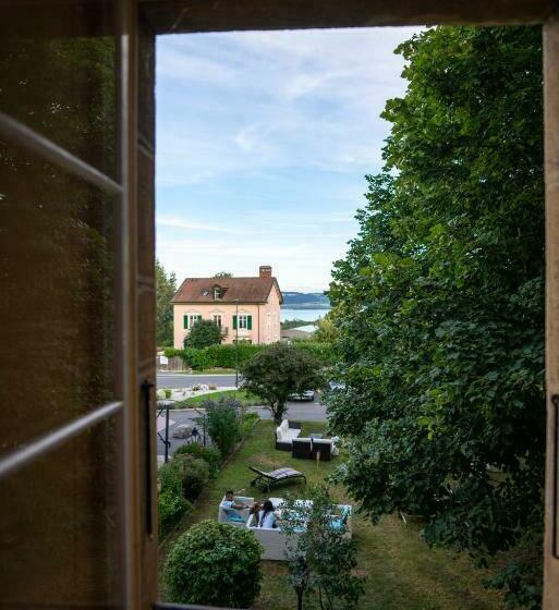 غرفة قياسية مطلّة علي البحيرة, Hôtel Restaurant Bellevue