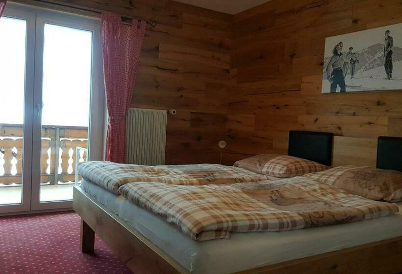 스탠다드 발코니 룸, Mira