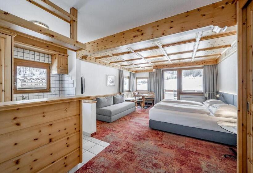 اتاق سوپریور, Nevada