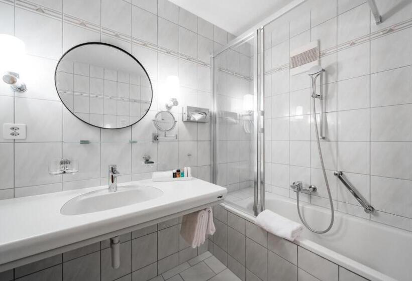 اتاق سوپریور, Nevada