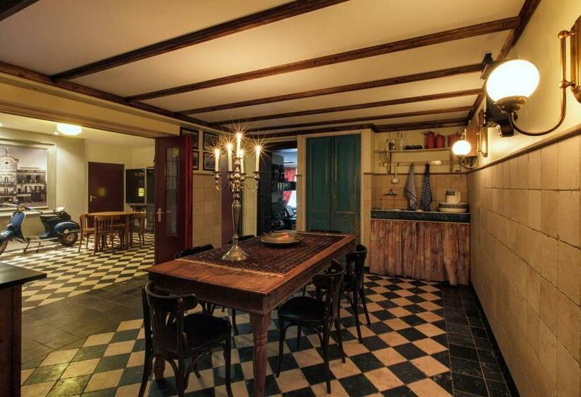 اتاق استاندارد, Restaurant Café Parkzicht