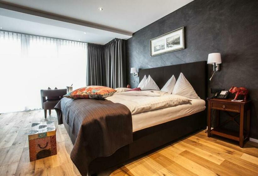 디럭스 룸, Riviera Loft