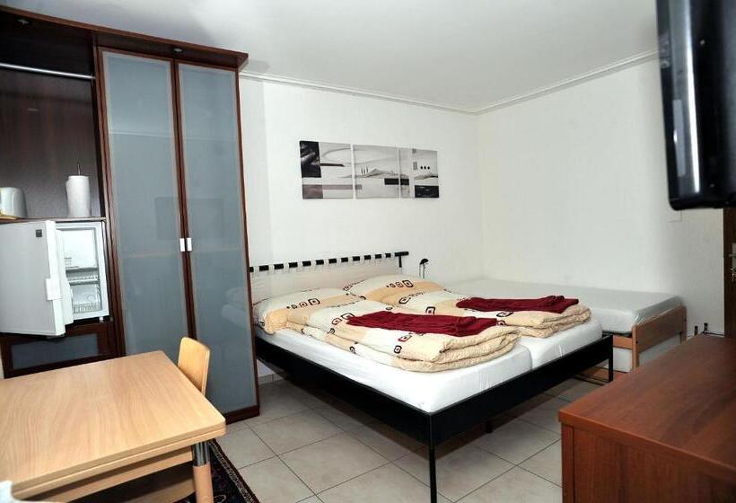 스탠다드 트리플 룸, Niros Bed & Breakfast